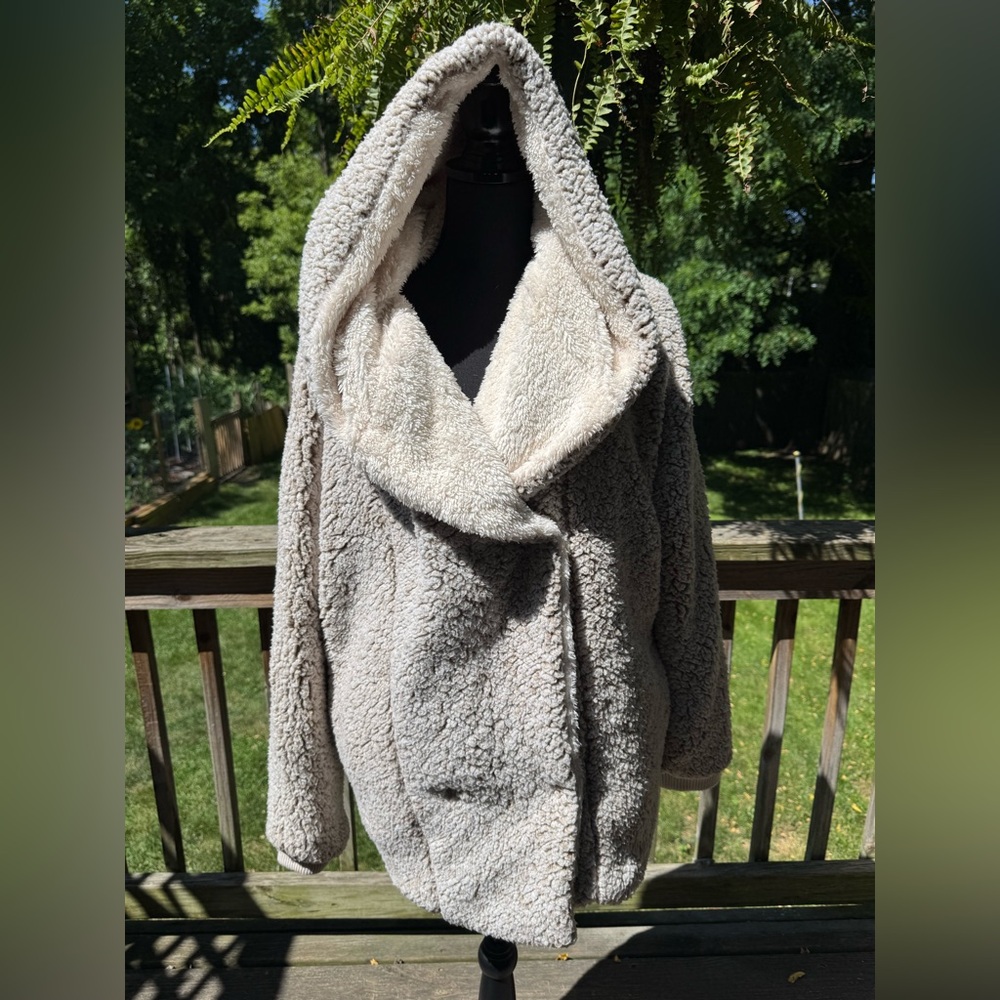 Cozy Cream Hooded Women's Jacket